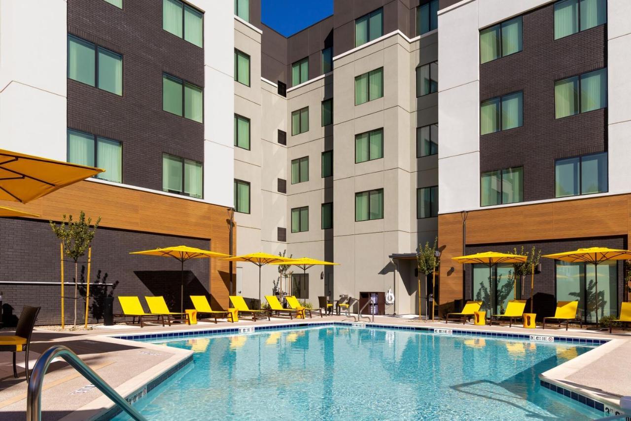 Residence Inn By Marriott Anaheim Брея Экстерьер фото